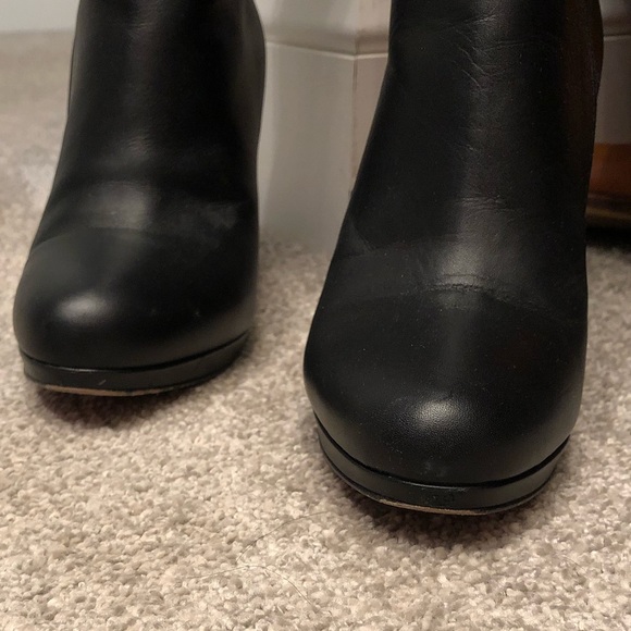 Christian Louboutin Botalili Tall Boot size 35.5 - Picture 6 of 8